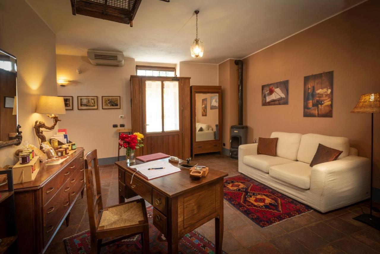Agriturismo Cascina Monchiero บรา ภายนอก รูปภาพ