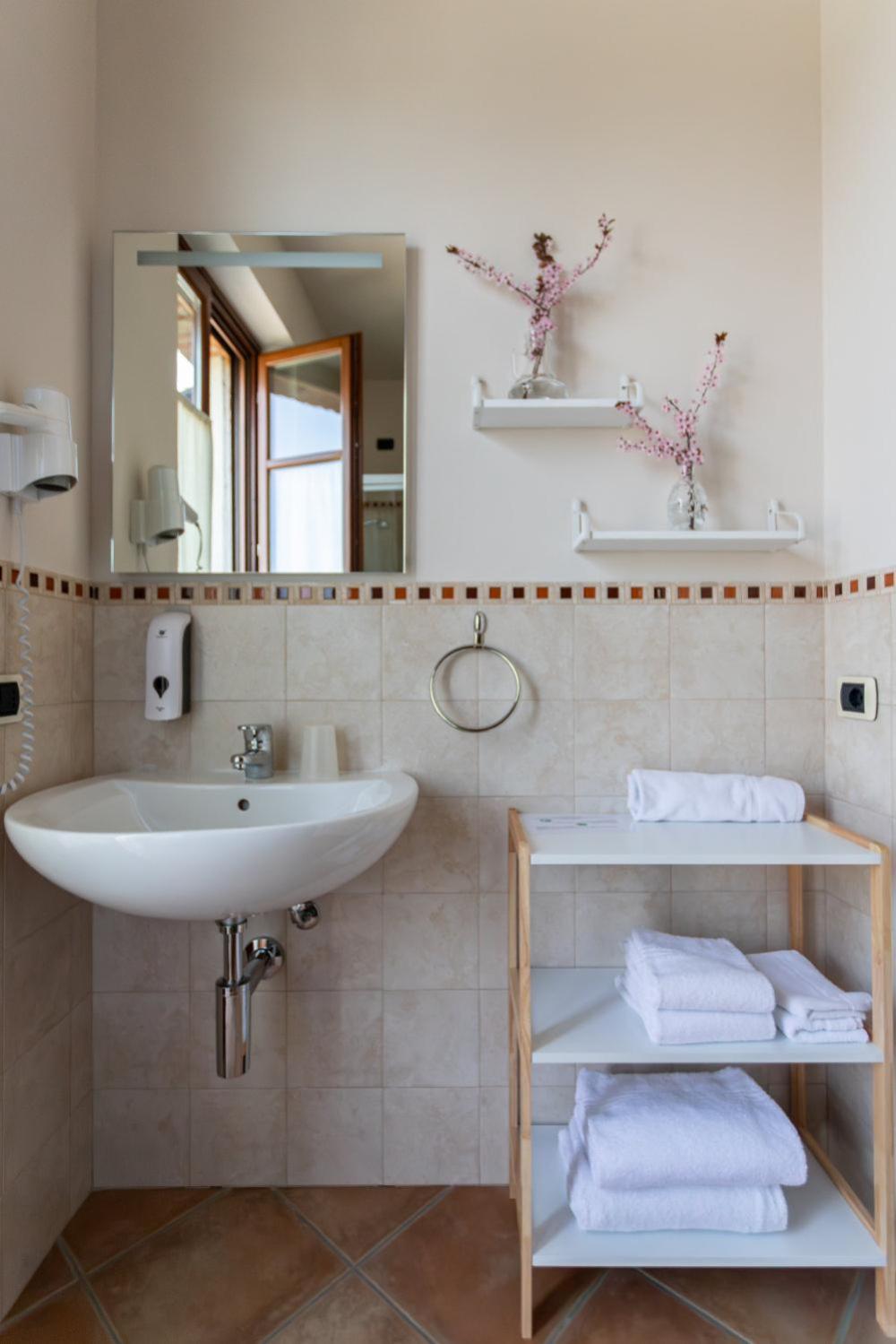 Agriturismo Cascina Monchiero บรา ภายนอก รูปภาพ
